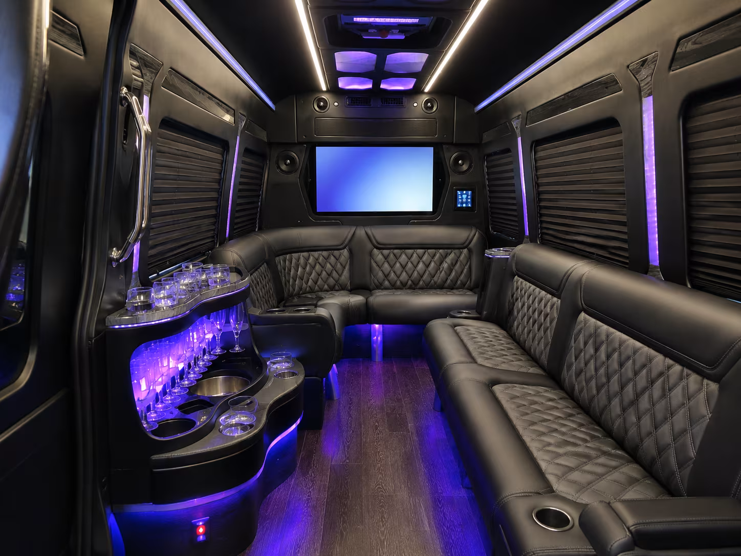 book group transportation for your next corporate event 1