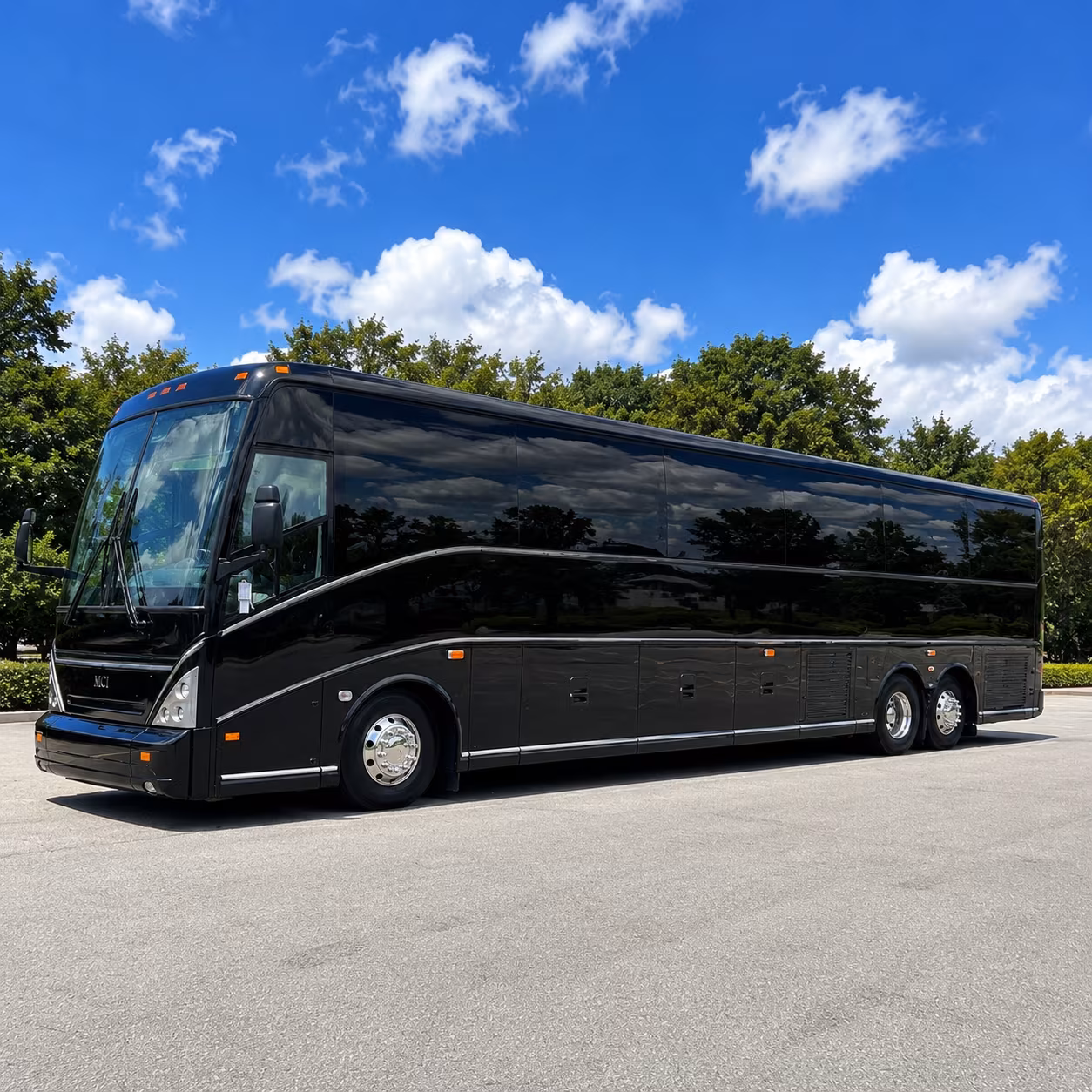 long distance charter buses for detroit lansing and ann arbor road trips