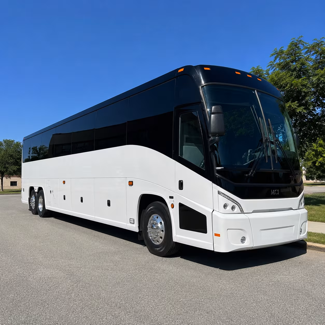 wyoming 40 passenger charter bus