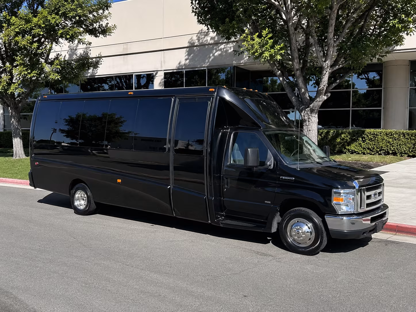 wyoming concert party bus rental